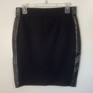 Robert Rodriguez Black Pencil Skirt Size 4